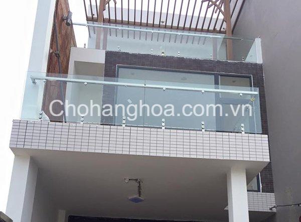 lan can kinh cuong luc 3