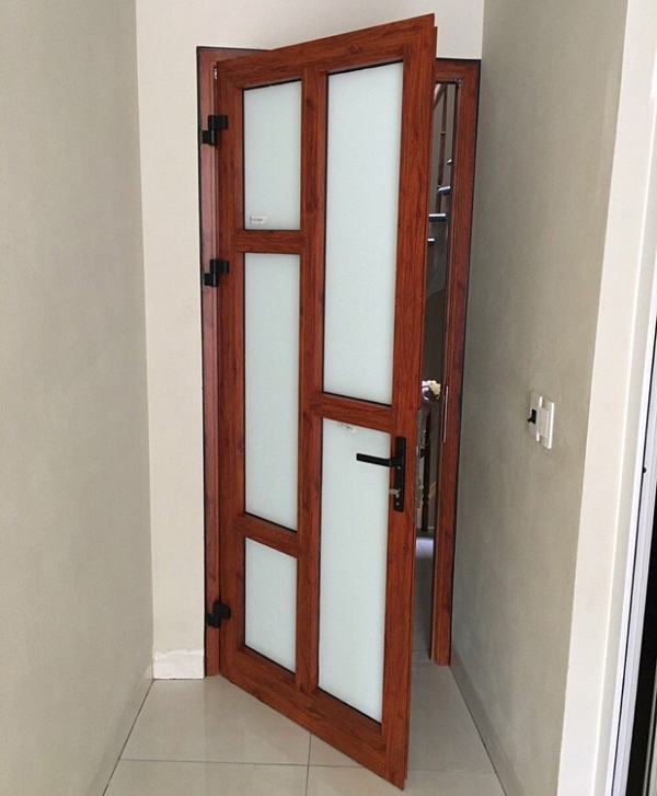Tại Sao Nên Chọn Cửa Nhôm Xingfa 1 Cánh Thay Vì Cửa Gỗ Hay Cửa Nhựa? mau cua nhom xingfa mau van go dep 19