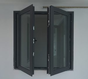Mẫu cửa nhôm kính Xingfa màu đen ghi đẹp