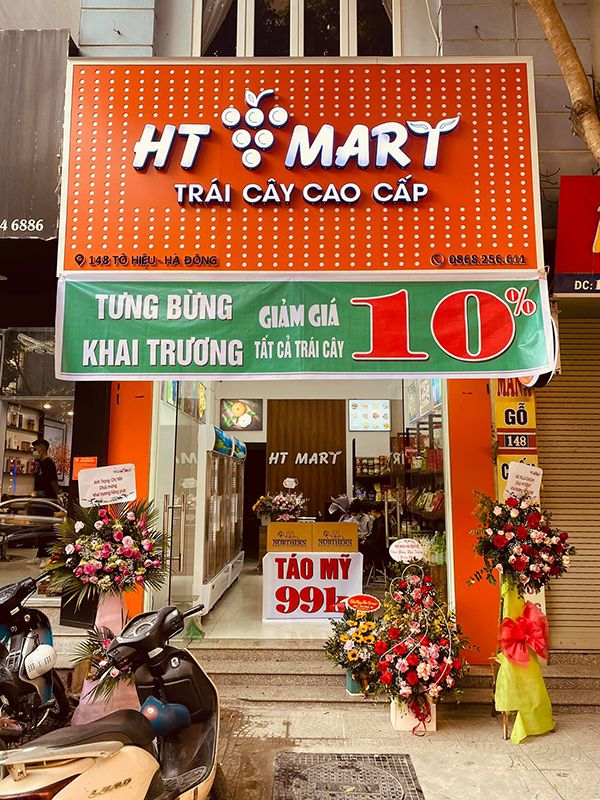 bang hieu quang cao cua hang tap hoa 3