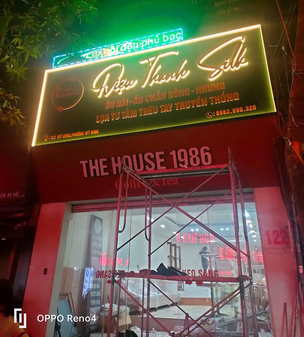 Bang hieu shop quan ao 2