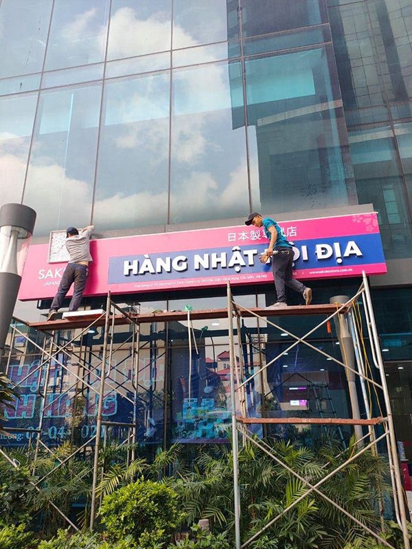 bang hieu shop quan ao 5