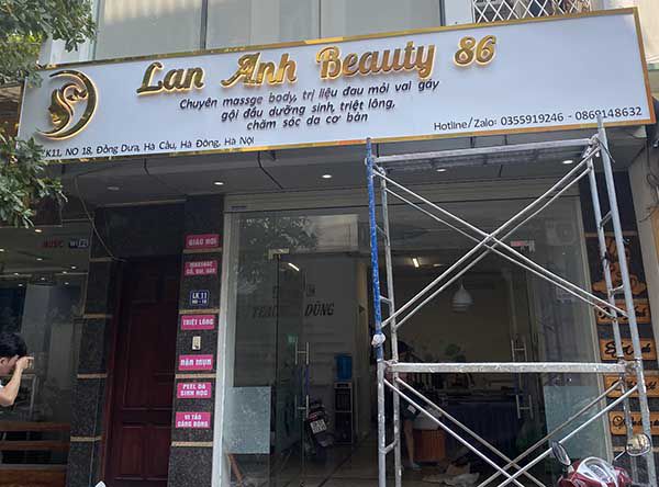 lam bien quang cao 7