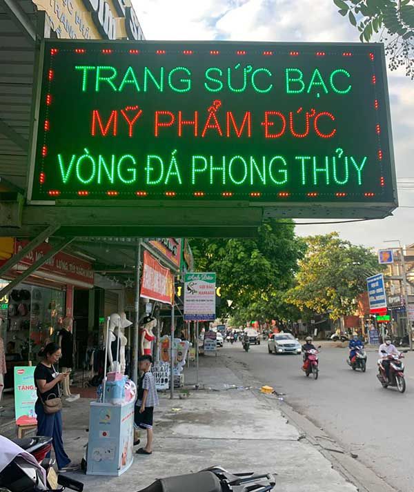 mau bien quang cao dep 16