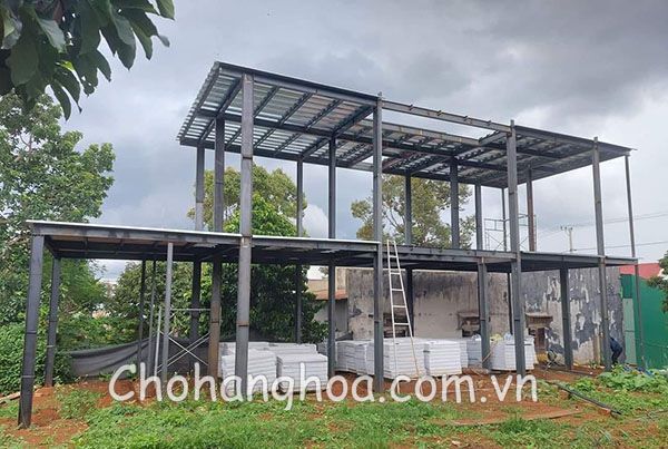 nha khung thep 10