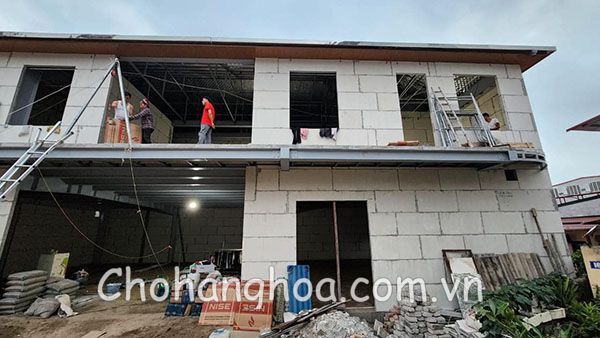 nha khung thep 17