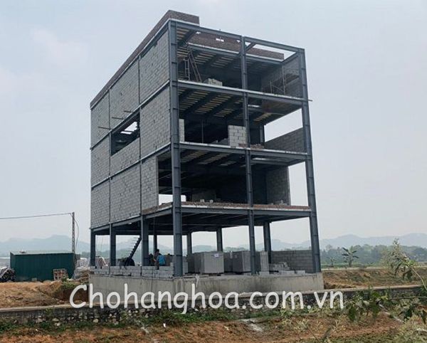 nha khung thep 23