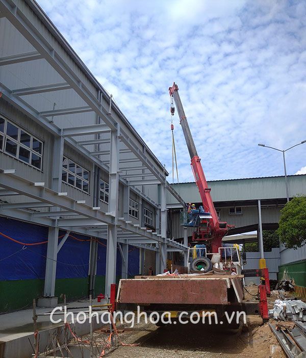 nha khung thep 5