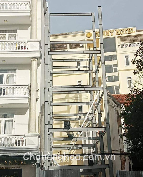 nha khung thep 7