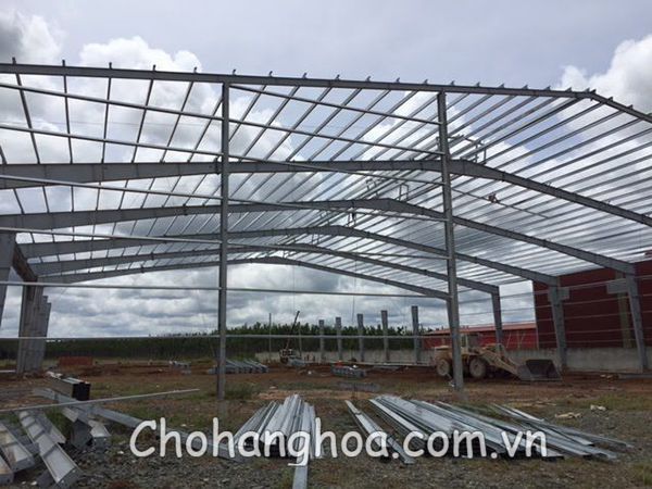 nha thep tien che 19