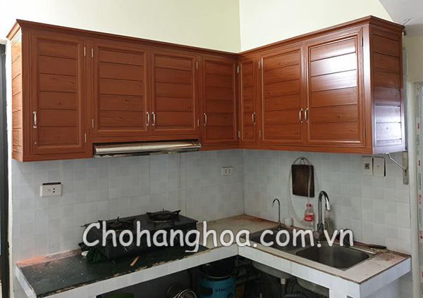Cách Chọn Mua Tủ Bếp Nhôm Treo Tường Bền Đẹp, Phù Hợp Nhu Cầu tu bep nhom treo tuong 2
