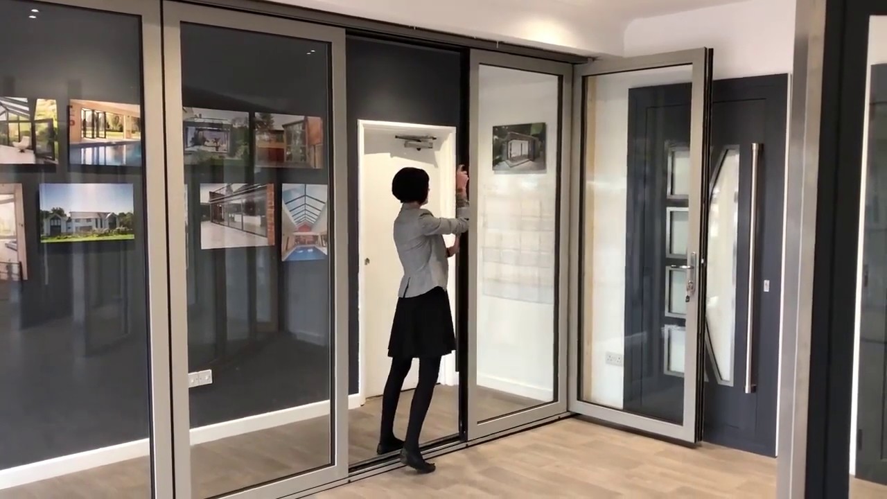 cua nhom kinh di dong ket hop cu