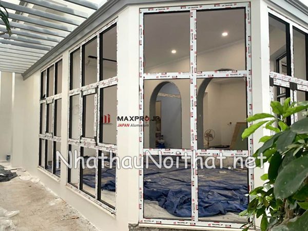 Giá Cửa Nhôm Maxpro Bao Nhiêu 1m²? Xem Báo Giá & Mẫu Đẹp Mới Nhất! mau cua nhom maxpro 14